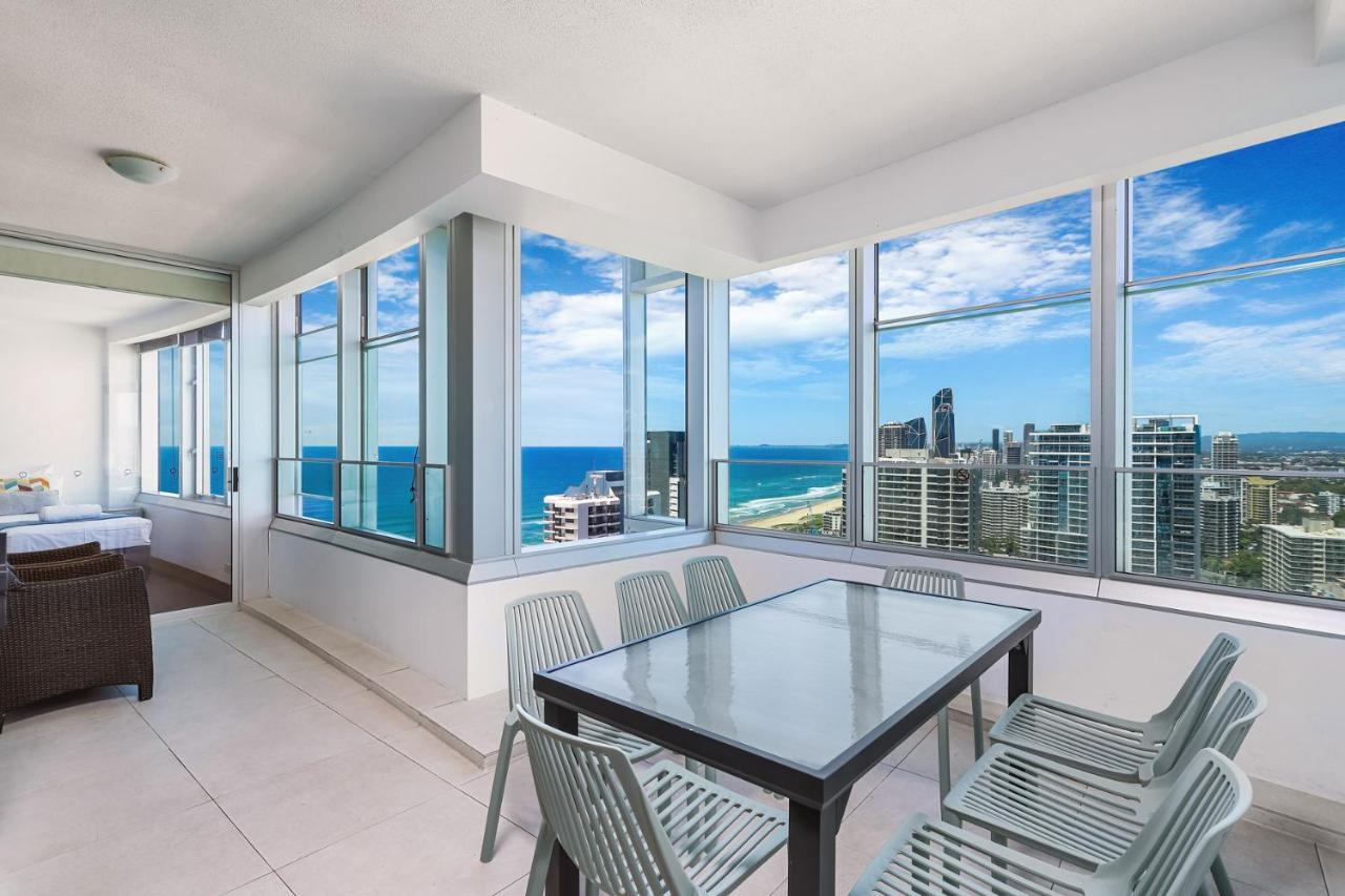 Beachside Surfers Q1 Three Bedroom Gold Coast