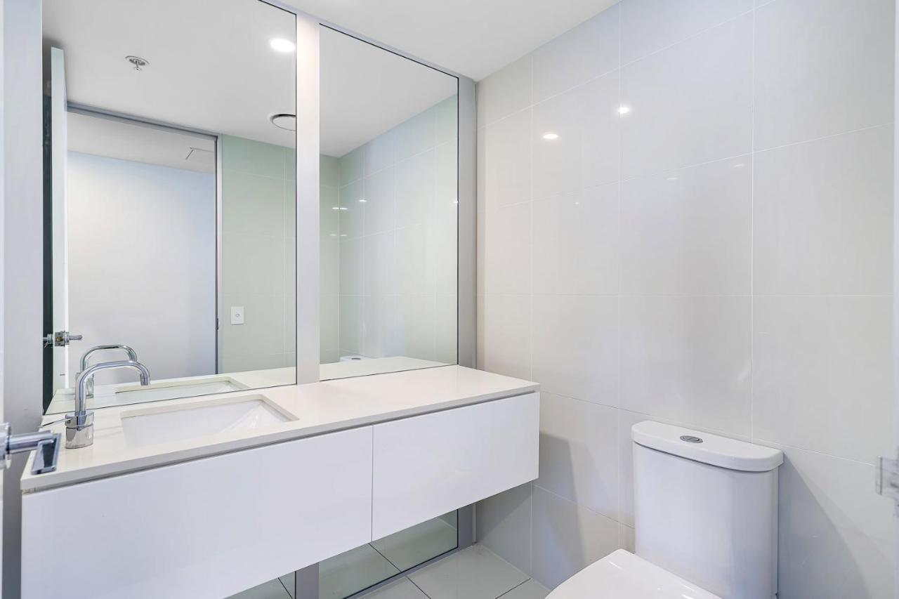 Beachside Surfers Q1 Three Bedroom